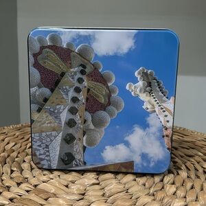 Beautiful Tin Box from Spanish Chocolate Cookies